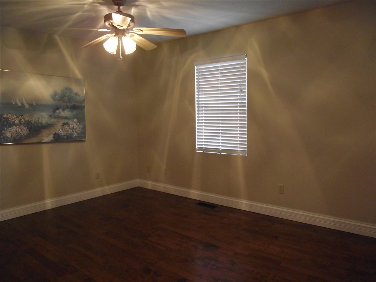 3261 Lake Shore Dr, Bremen, IN 46506