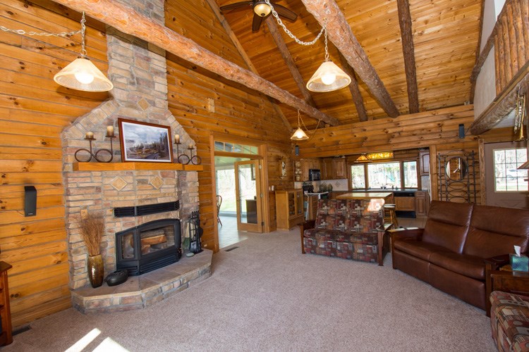 16046 County Road 8, Bristol, IN 46507