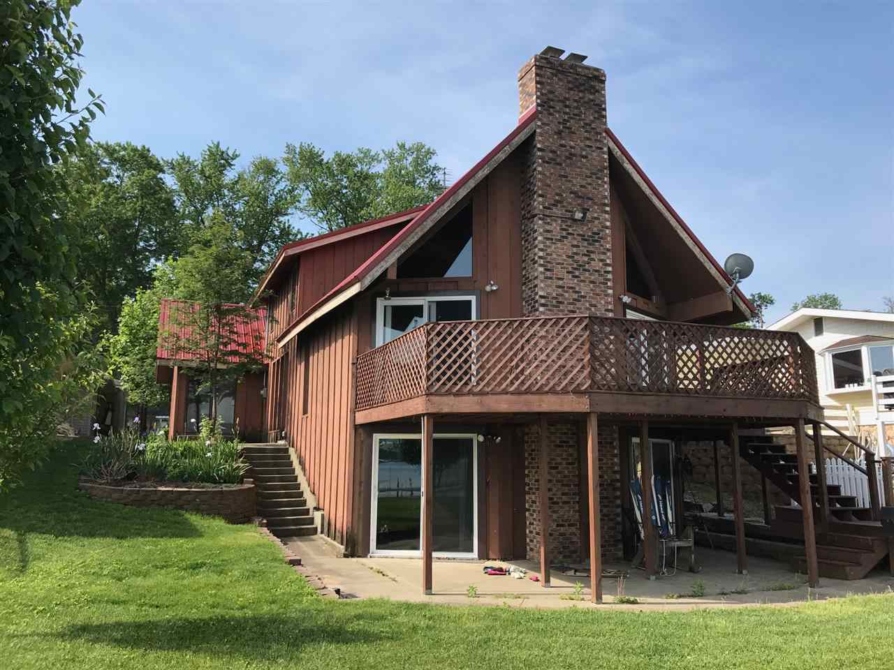26017Lake, Elkhart, IN 46514