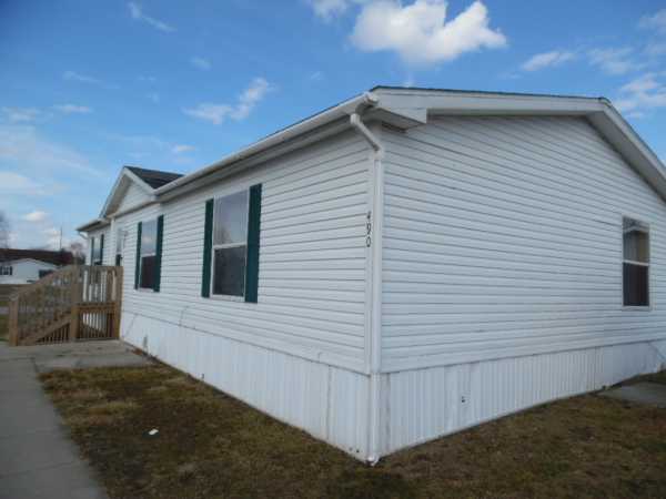 Brookside Manor 490 Brookside ManorGoshen, IN 46526
