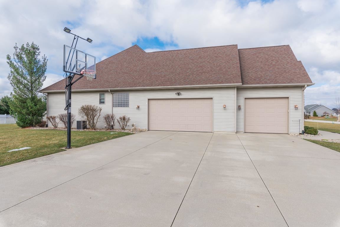 20134Eagle Hill, Goshen, IN 46528