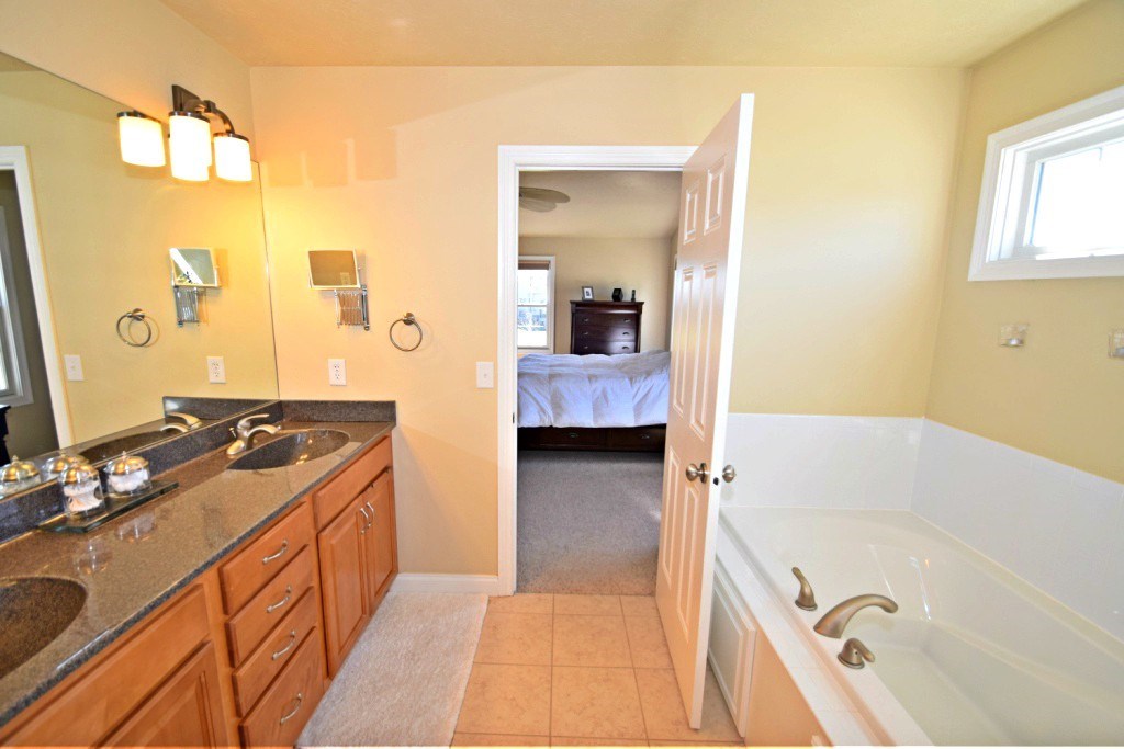 10154 Wescott Drive, Granger, IN 46530