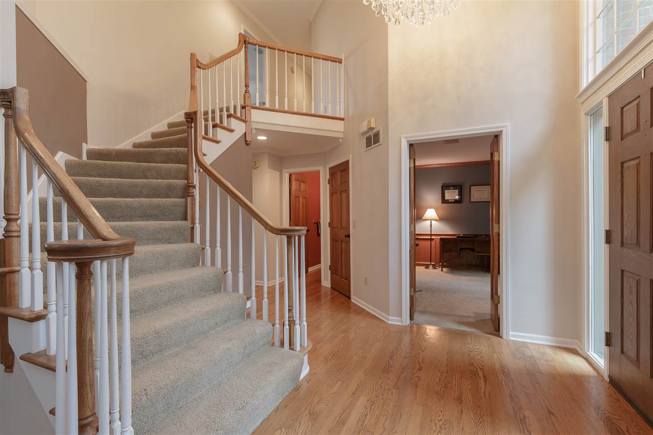 15817 S Lakeshore Drive, Granger, IN 46530