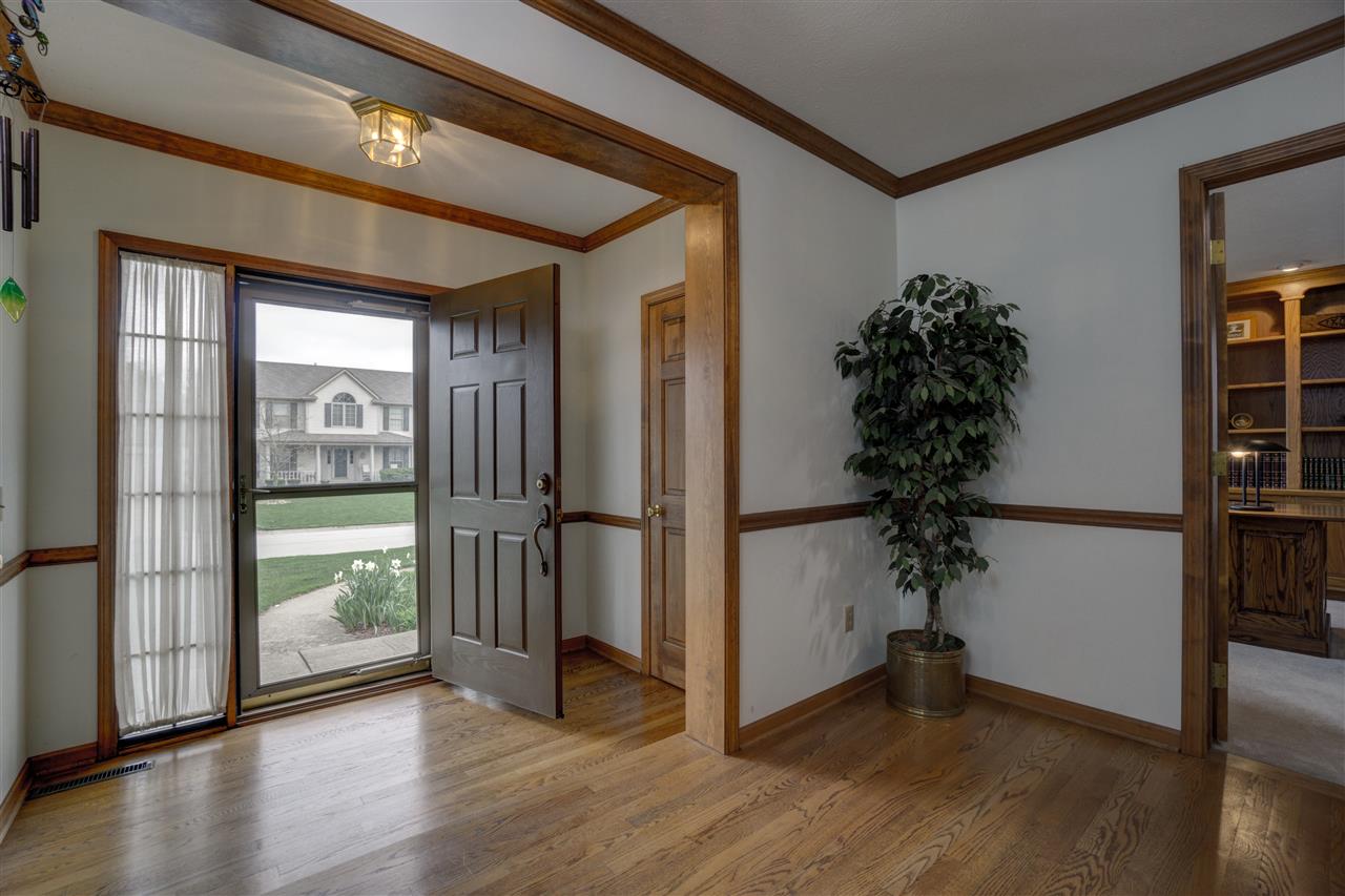 52213 Dorchester Court, Granger, IN 46530
