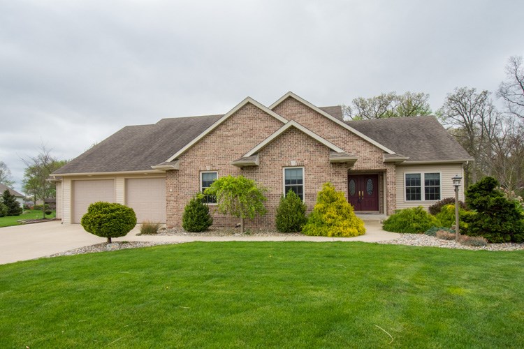51982 Copperfield Court, Granger, IN 46530