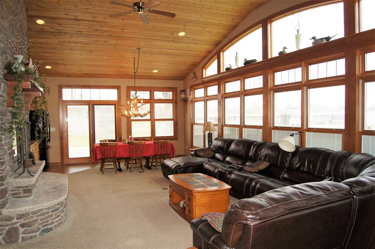 244 Ems B38 Lane, Leesburg, IN 46538