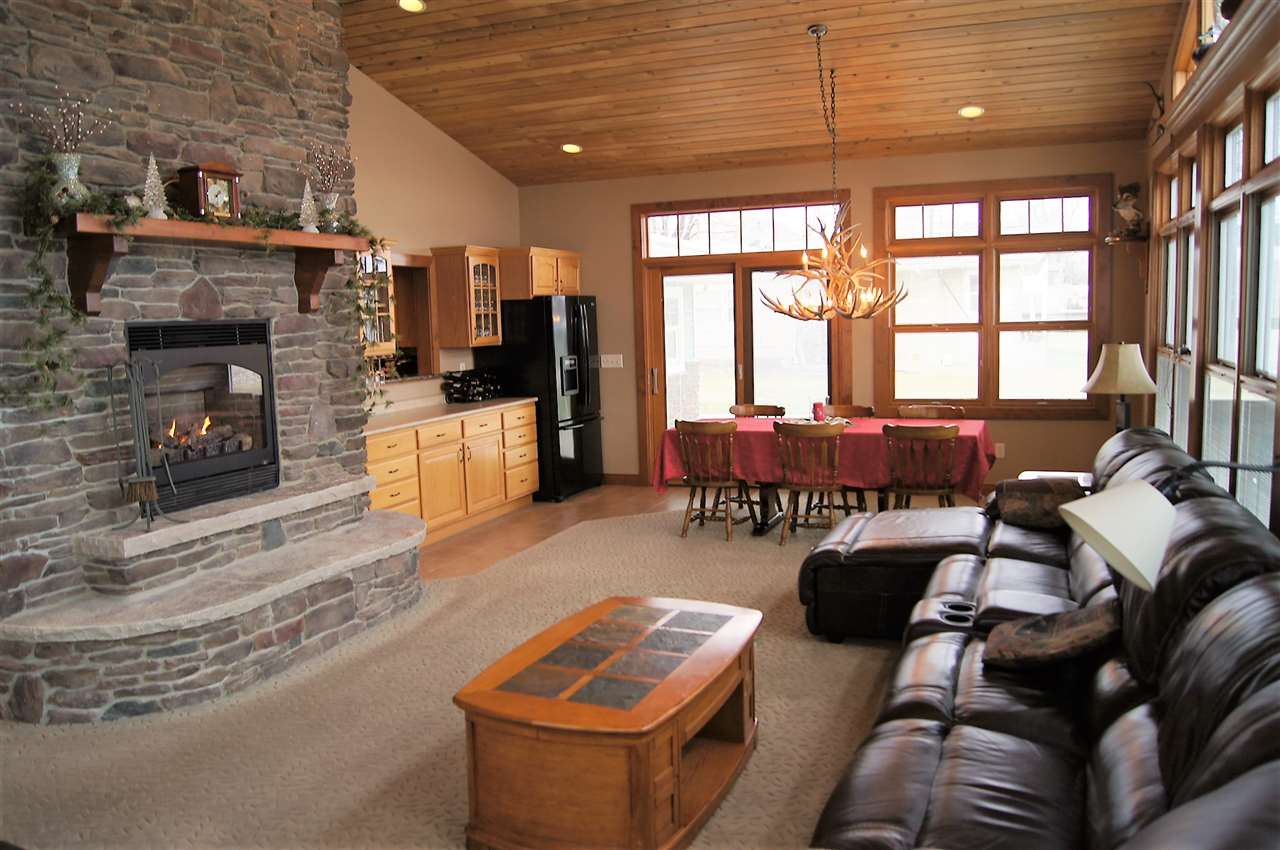244 Ems B38 Lane, Leesburg, IN 46538