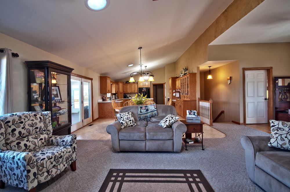 13381 County Road 28, Middlebury, IN 46540