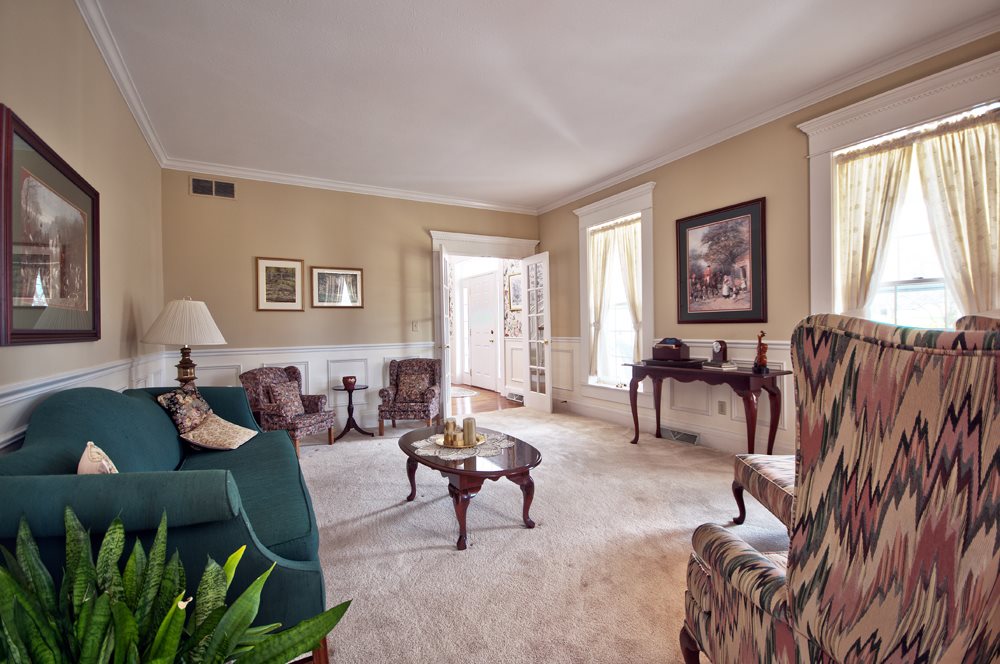 105Greenfield, Middlebury, IN 46540