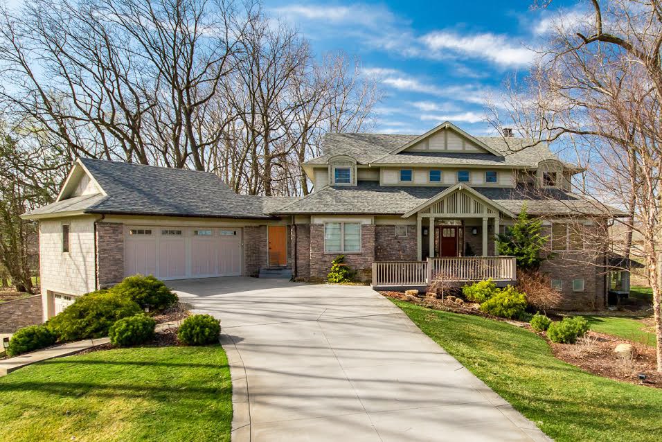 15525 Hearthstone Drive, Mishawaka, IN 46545