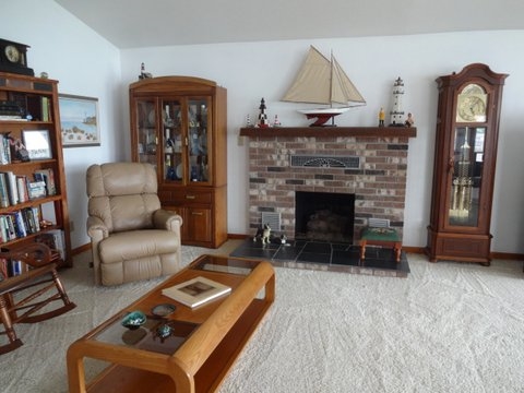 427 E South St, North Webster, IN 46555