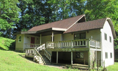 7739 E 200 NPierceton, IN, 46562Kosciusko County