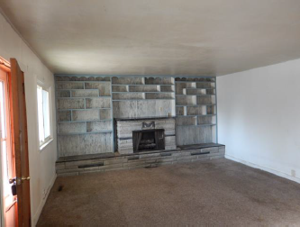 312 N StPlymouth, IN, 46563Marshall County