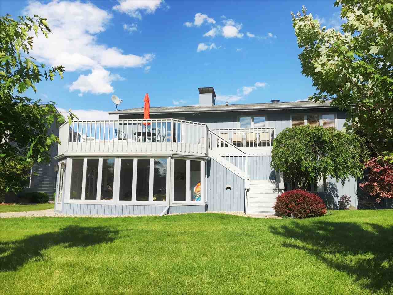 12121 N Hiawatha, Syracuse, IN 46567