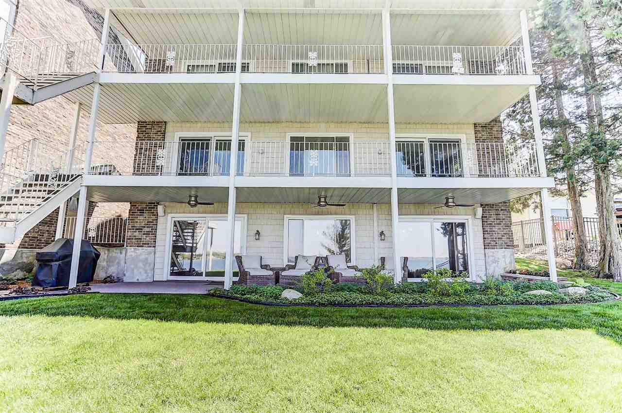 8942 E HATCHERY Road, Syracuse, IN 46567