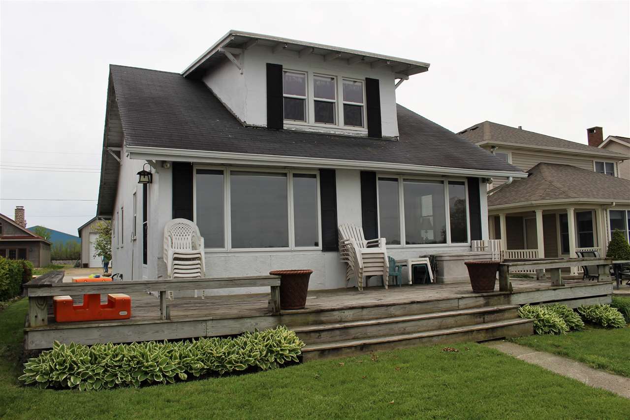 404 E Medusa Street, Syracuse, IN 46567
