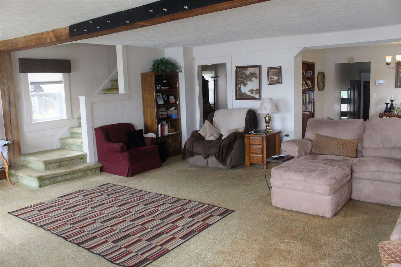 404 E Medusa Street, Syracuse, IN 46567