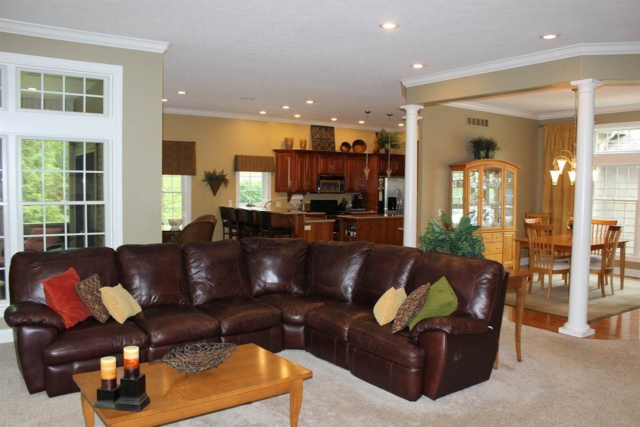 3656 E Autumn Trail, Warsaw, IN 46582