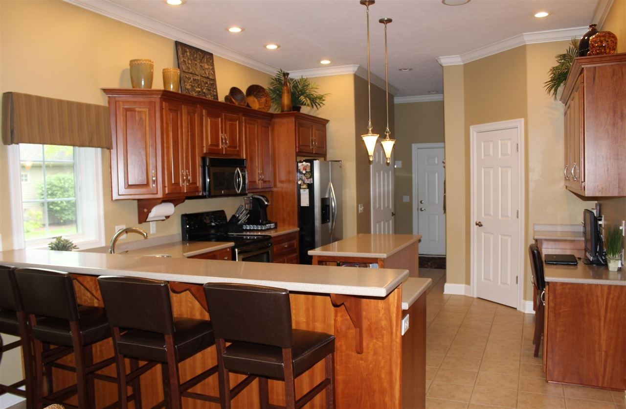3656 E Autumn Trail, Warsaw, IN 46582