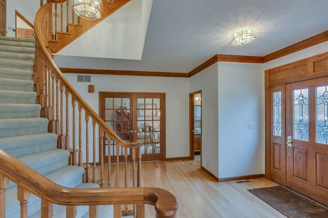 17868 Bellows Falls, South Bend, IN 46614