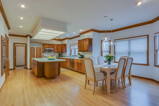 17868 Bellows Falls, South Bend, IN 46614