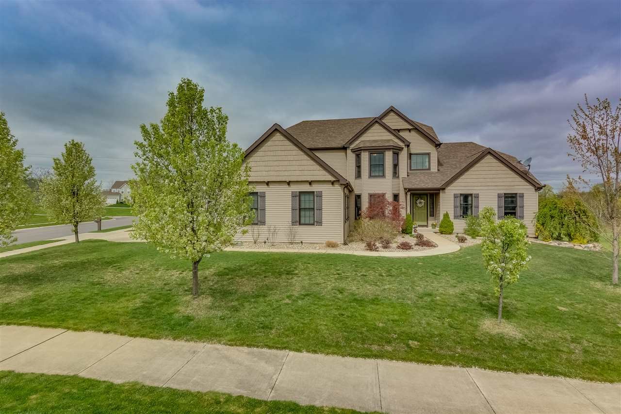 1463 Slater Drive, South Bend, IN 46614