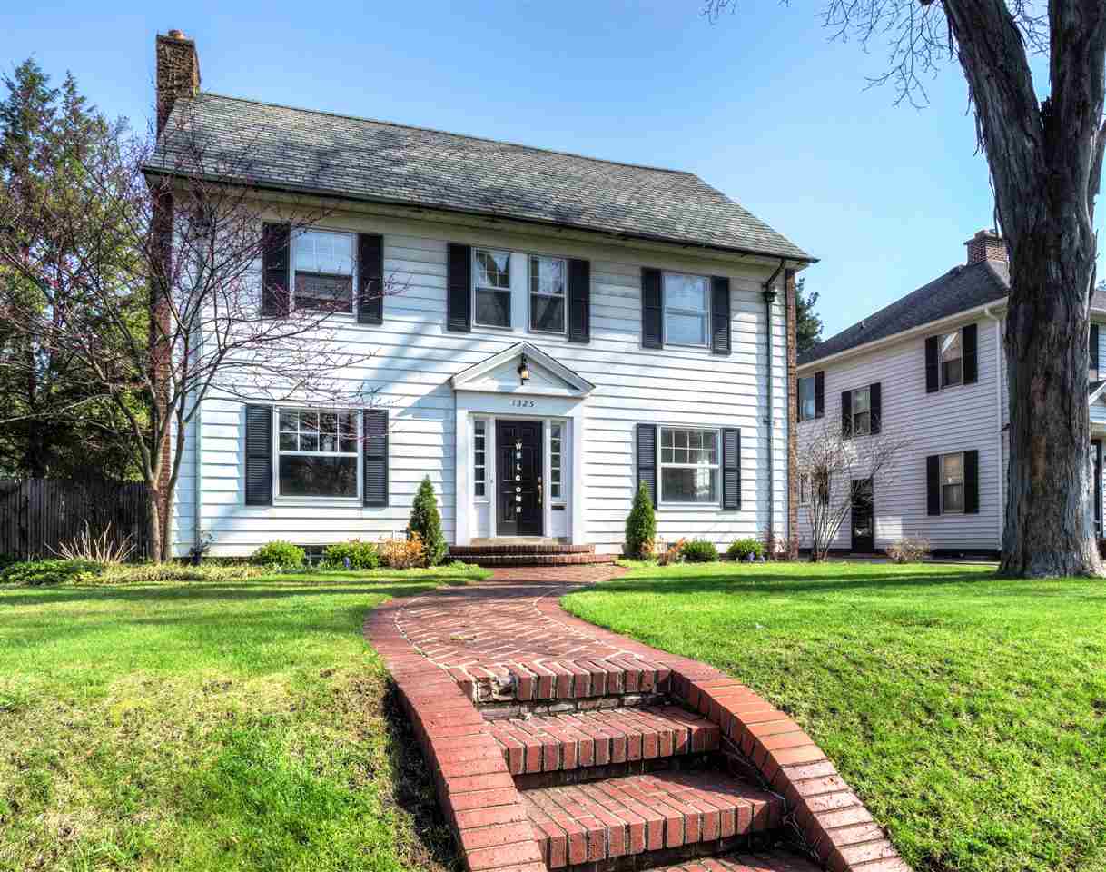 1325 E Wayne Street, South Bend, IN 46615