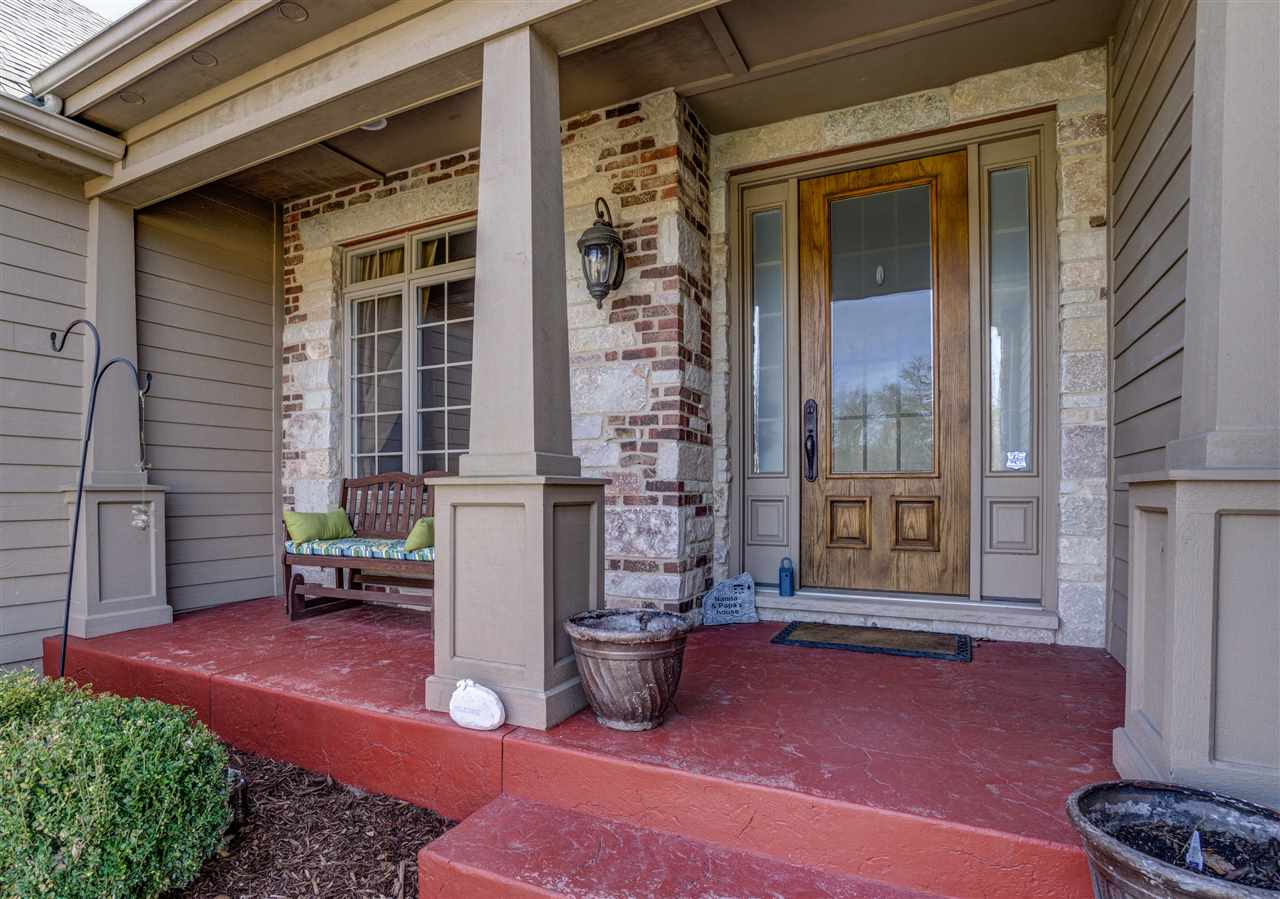 18070 Abington Ct, South Bend, IN 46637