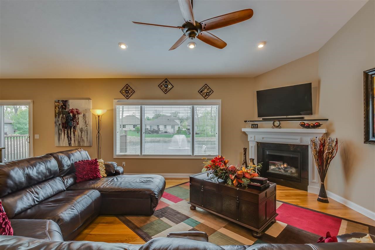 19315 Foley Circle N, South Bend, IN 46637