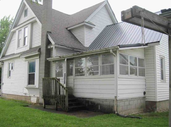 308 E Wall StAngola, IN, 46703Steuben County