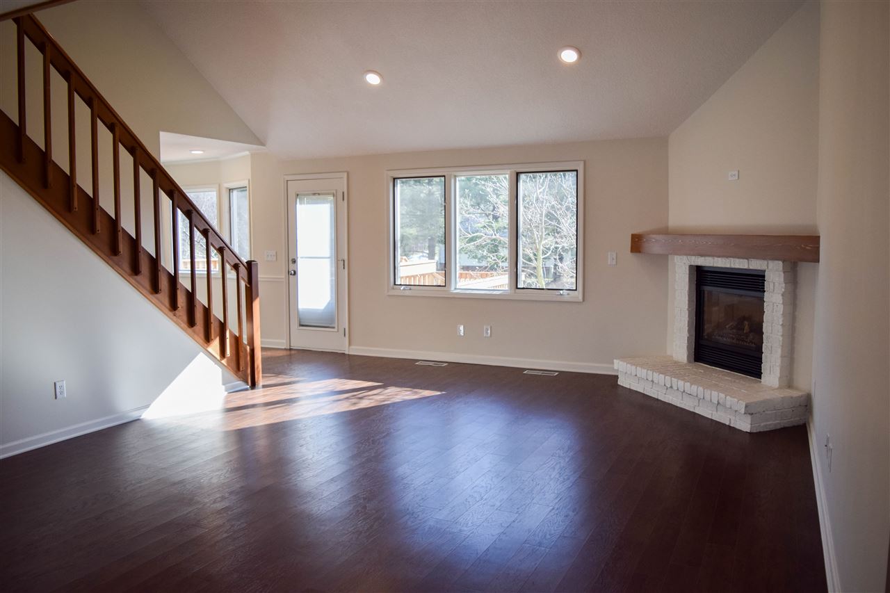 2122 Palace Court, Auburn, IN 46706