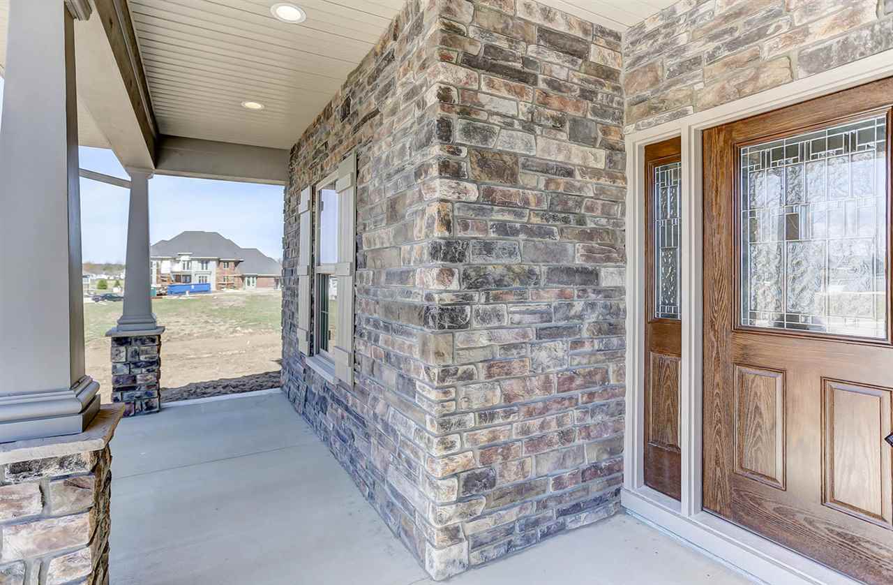 18916 Roselle Cove, Auburn, IN 46706