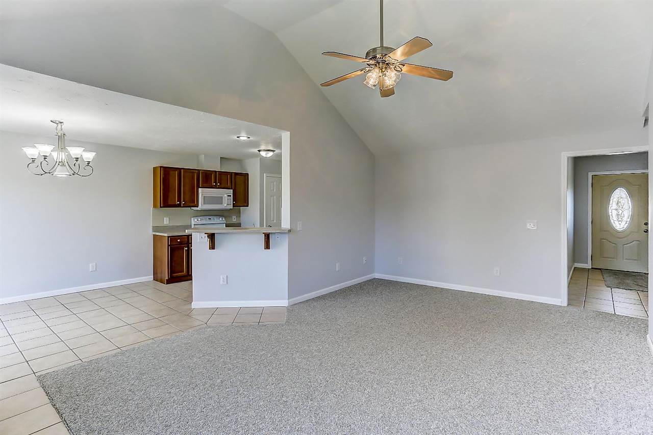 6270-6272 County Road 427, Auburn, IN 46706