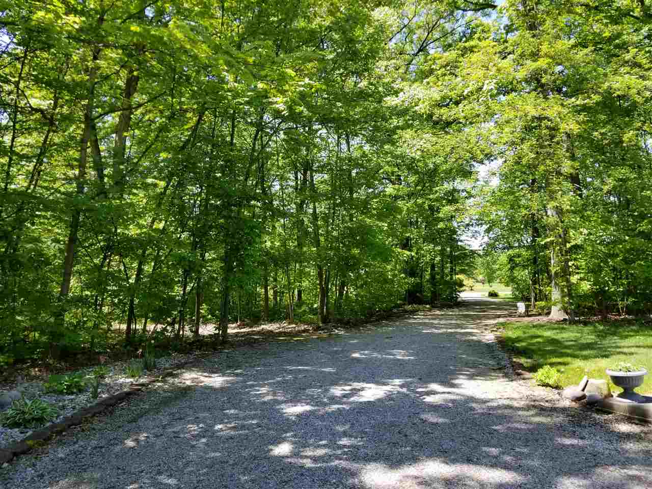 6243 County Road 31, Auburn, IN 46706