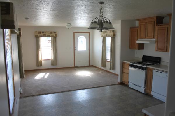 West Edge Mobile Home Park 709 West Edge DriveAuburn, IN 46706