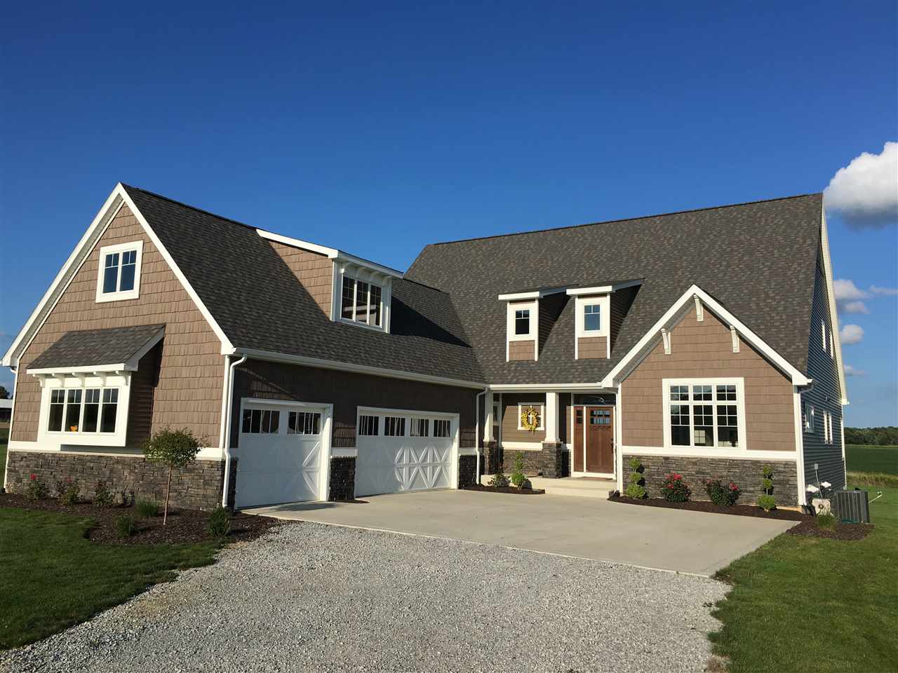 269 S State Road 201, Bluffton, IN 46714