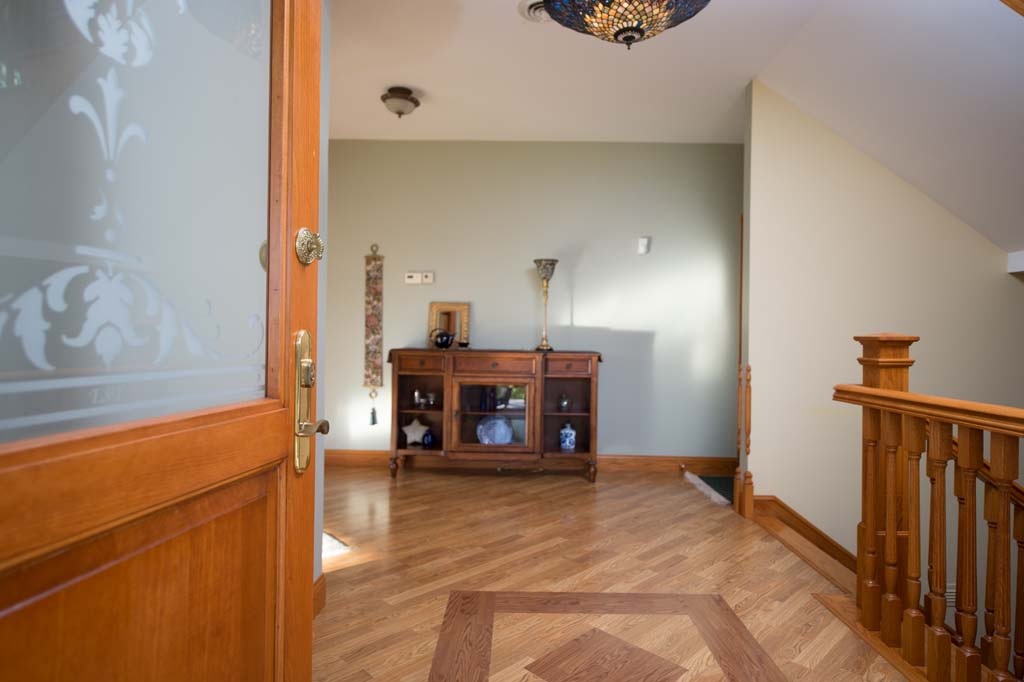 8290 E 600 N, Churubusco, IN 46723