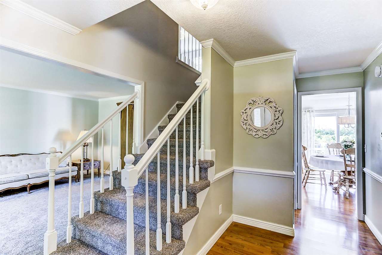 7323 Mc Comb Road, Churubusco, IN 46723