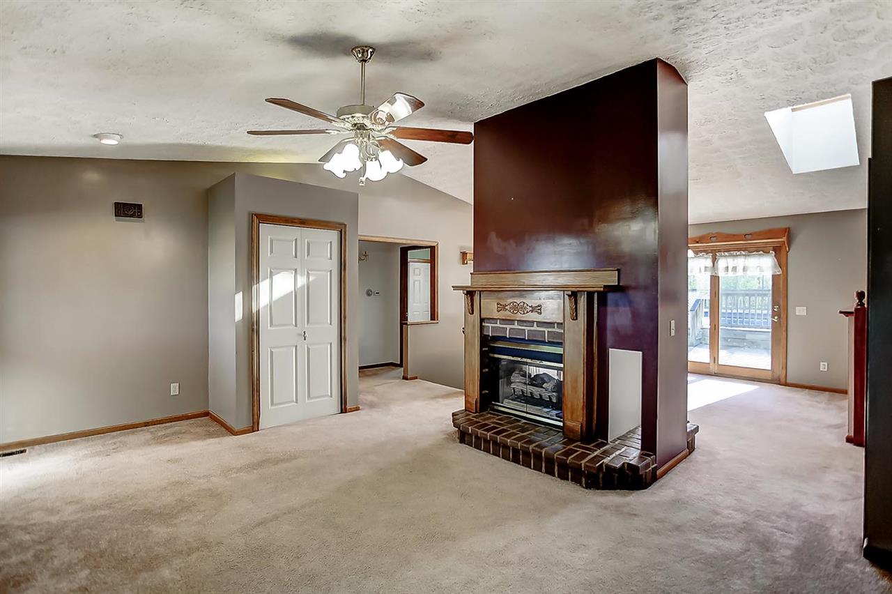 4499 S State Road 9, Columbia City, IN 46725