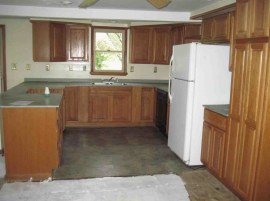 126 Maple StCorunna, IN, 46730De Kalb County
