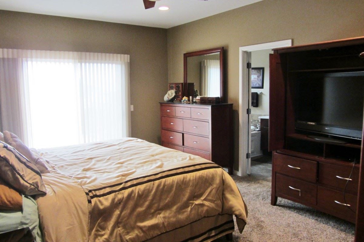 35 Lane 750 Snow Lk, Fremont, IN 46737