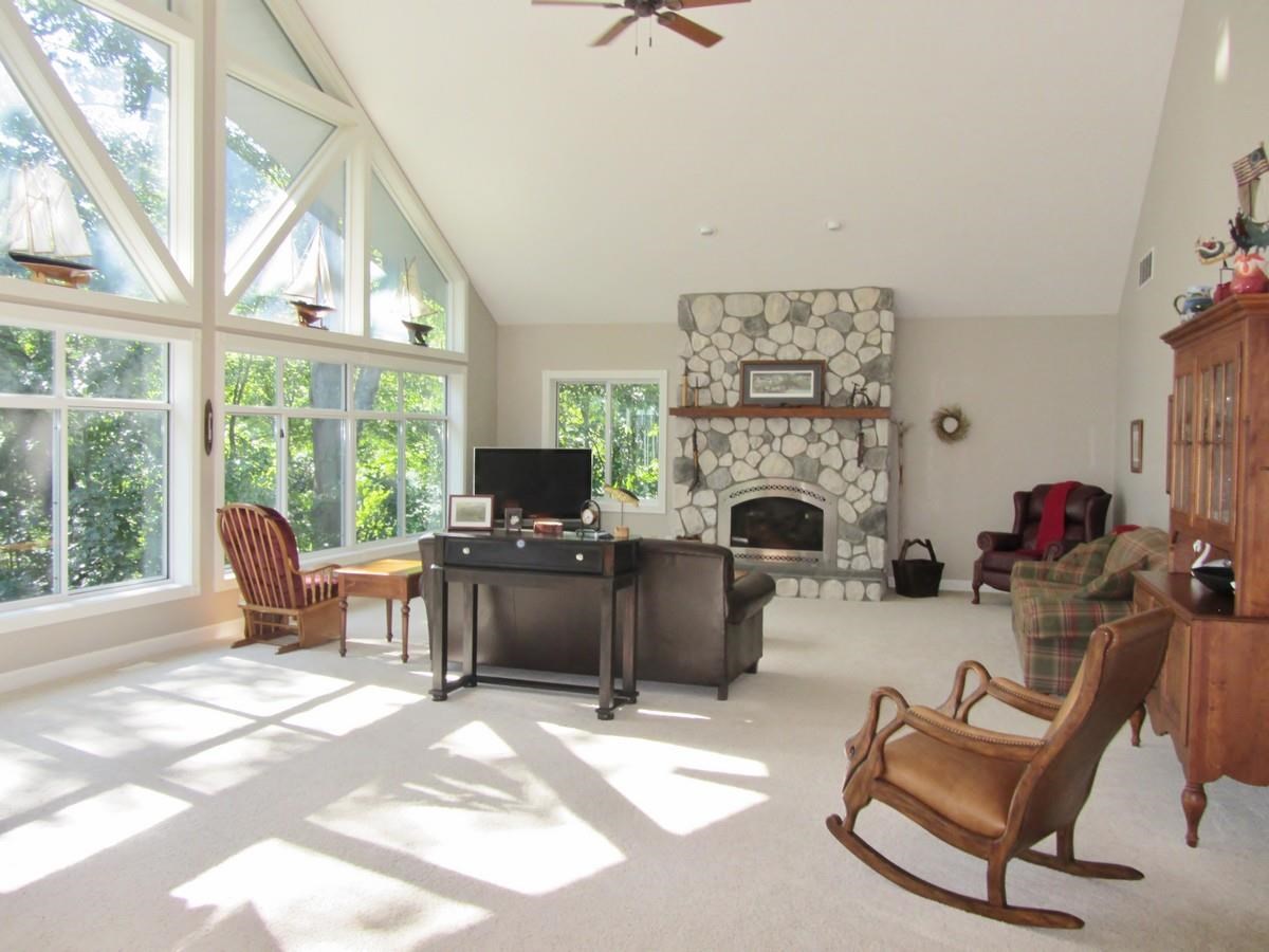 215 Lane 560 Lake James, Fremont, IN 46737