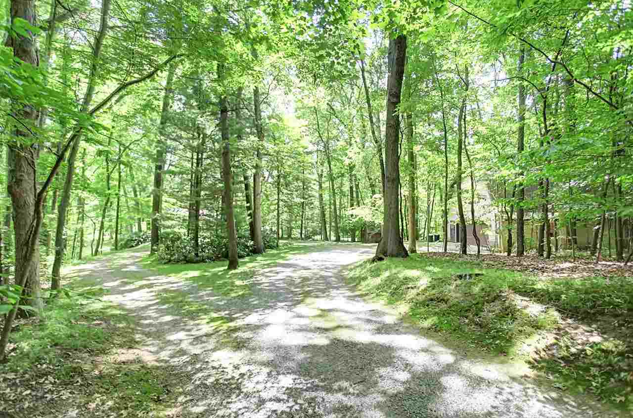 511 E Clear Lake Drive, Fremont, IN 46737