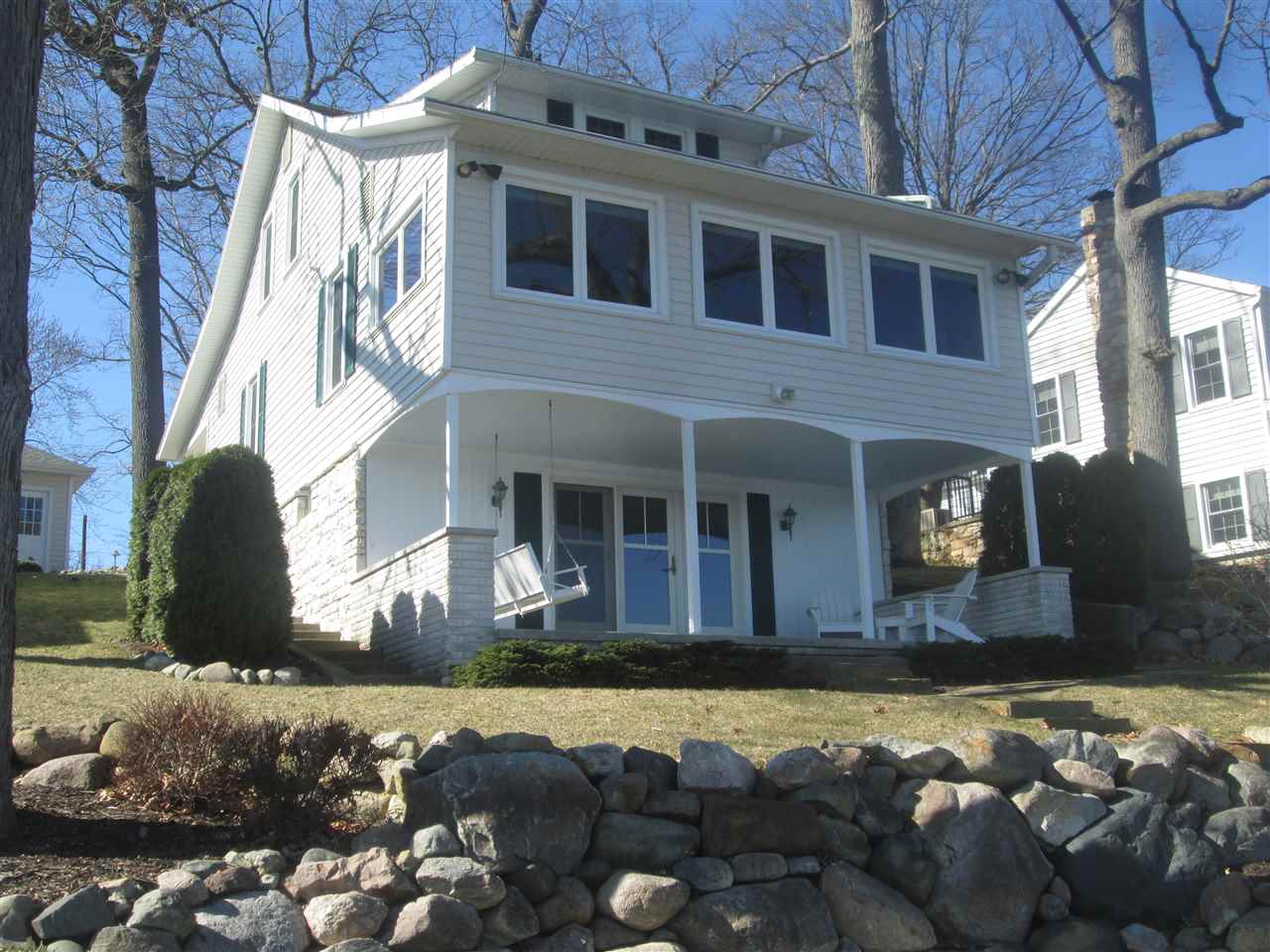 660 LN 221B Hamilton Lk, Hamilton, IN 46742