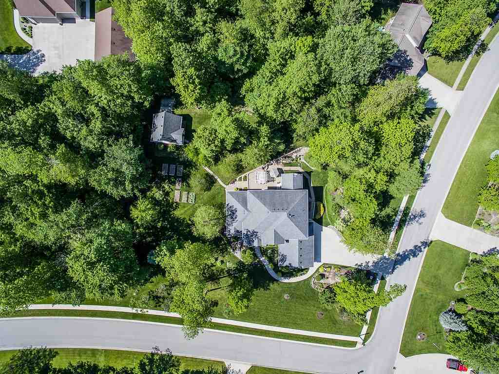14530 Soaring Hawk Trail, Hoagland, IN 46745