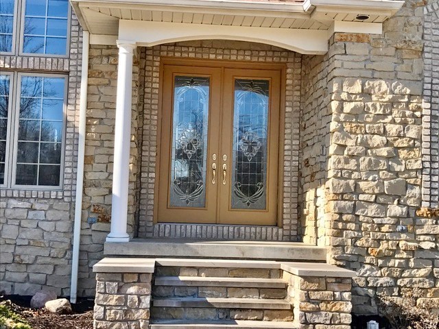 2210 Carnoustie Circle, Kendallville, IN 46755