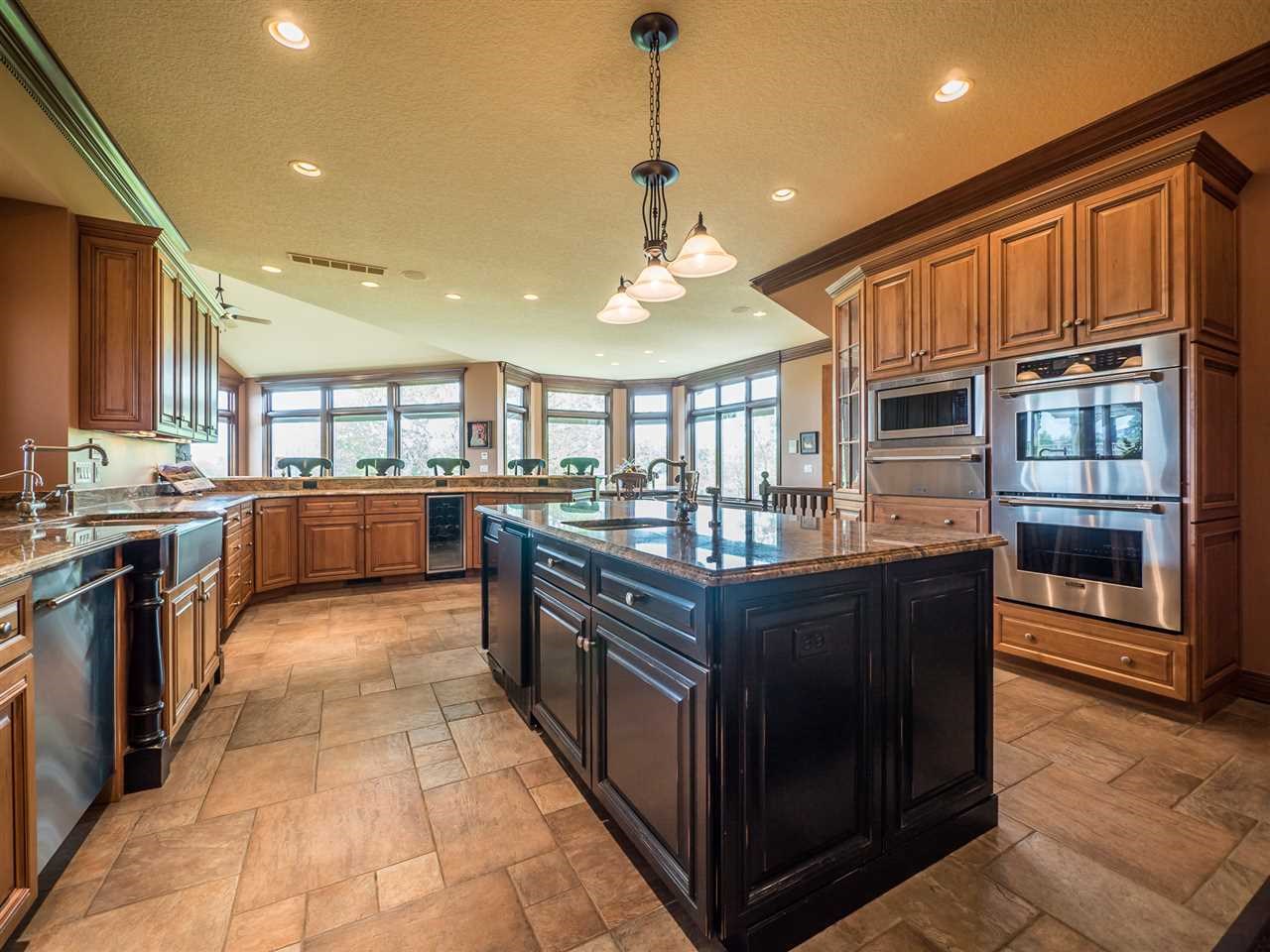 15718 Viberg Road, Leo, IN 46765