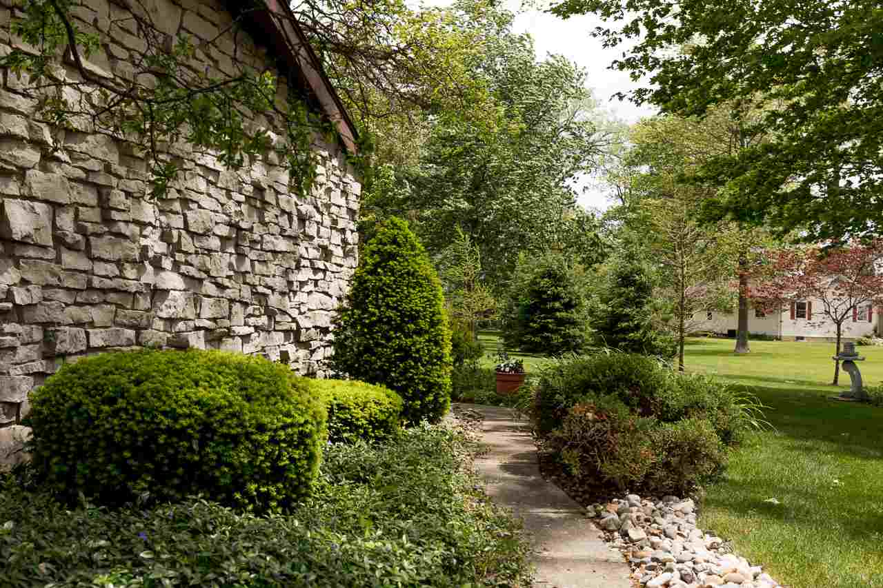 3649 E 1000 N, Ossian, IN 46777