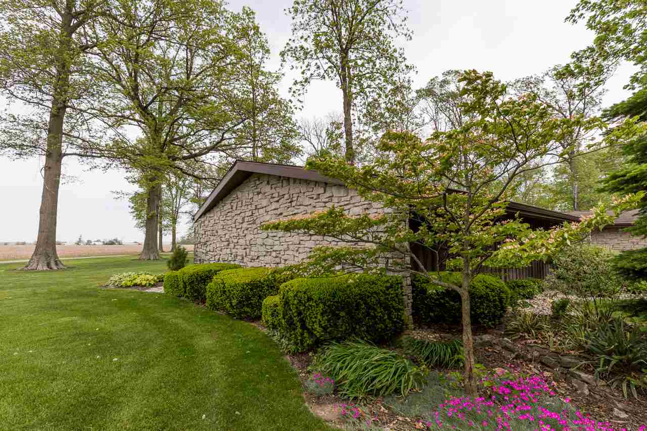 3649 E 1000 N, Ossian, IN 46777