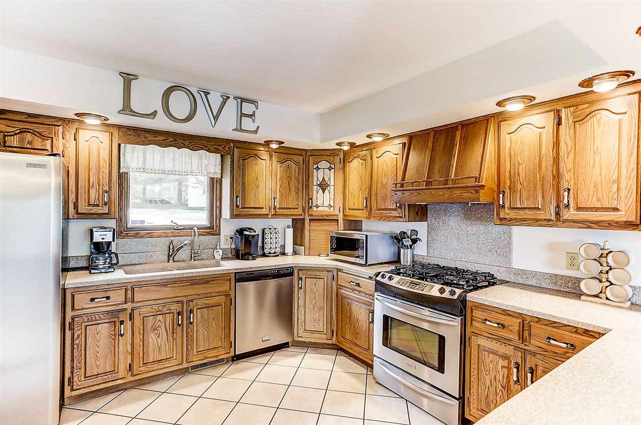 710 Spring Beach Road, Rome City, IN 46784